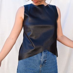 ❌SOLD❌ Korean Brand: 8 seconds, black pleather top. Size: Small/Medium.